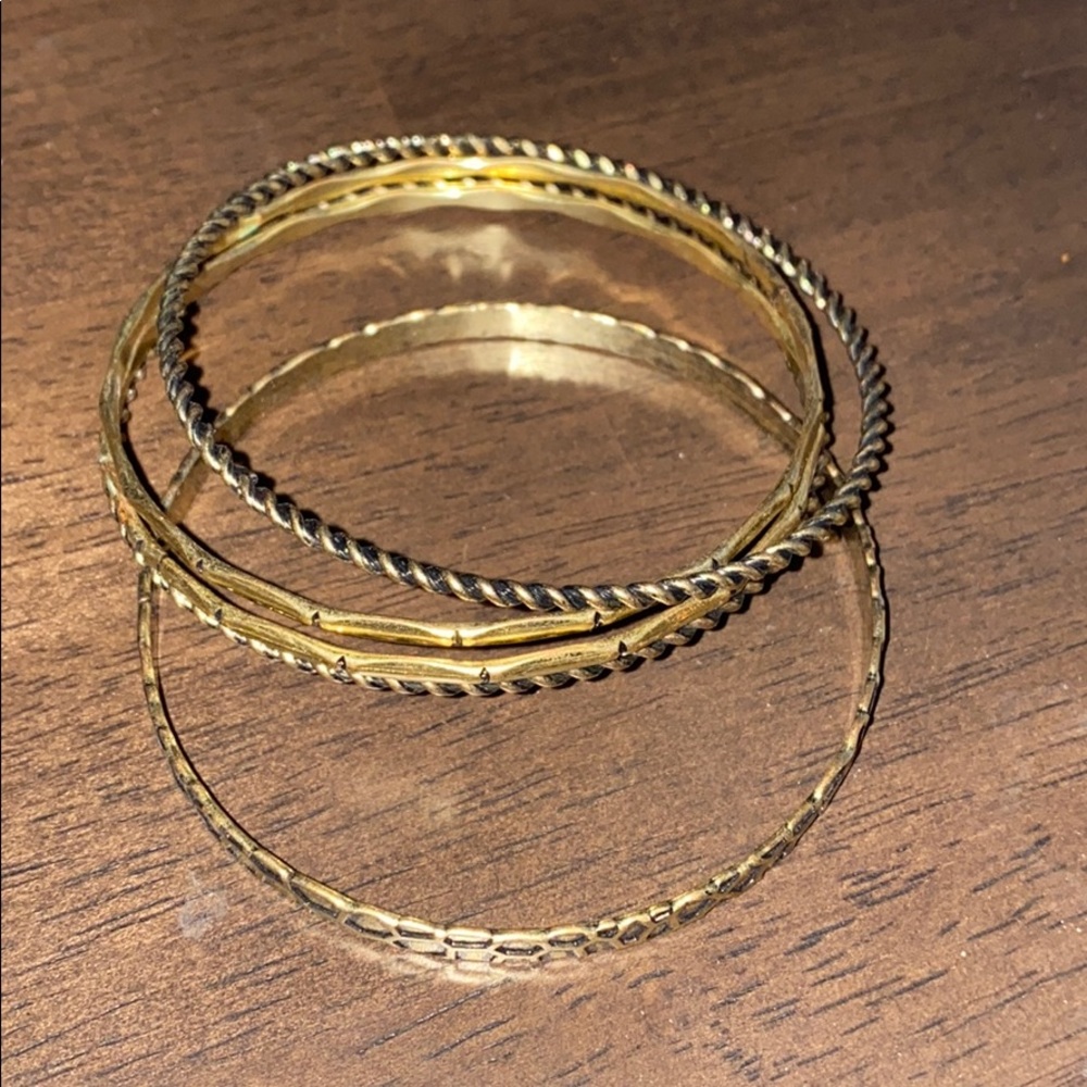 Set of 5 Bangle metal bracelets